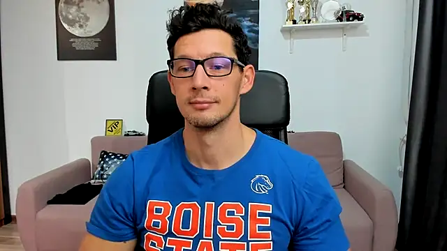 BrutusK08 online show from 11.20.25