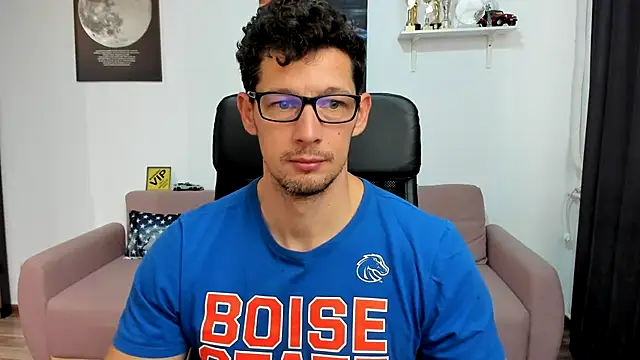 BrutusK08 online show from 11.24.25