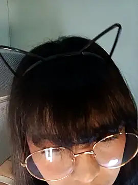 Chall mee online show from 11.17.25