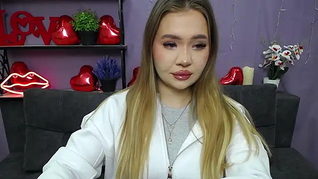 StacyYellig online show from 03.04.25