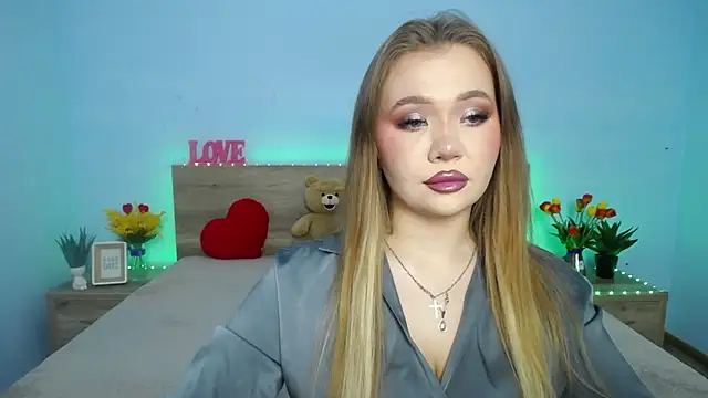 StacyYellig online show from 03.08.25