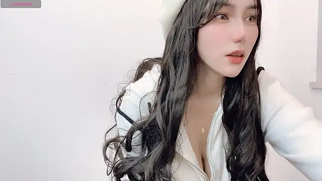 Snapshot of LIsha--170 chatting on 12.10.24 LIsha--170 online show from 12.10.24