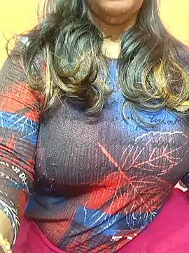 CUTE SOPHIA- online show from 02.07.25