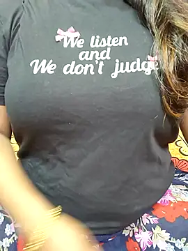 CUTE SOPHIA- online show from 10.12.25