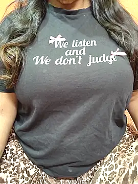 CUTE SOPHIA- online show from 10.22.25