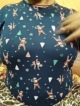 CUTE SOPHIA- online show from 10.31.25