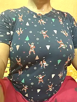 CUTE SOPHIA- online show from 04.15.26