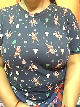 Snapshot of CUTE_SOPHIA- chatting on 04.18.26 CUTE SOPHIA- online show from 04.18.26