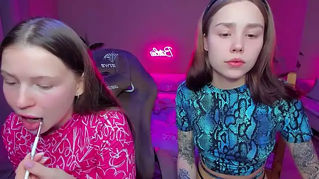 HelloRoxy online show from 01.12.25