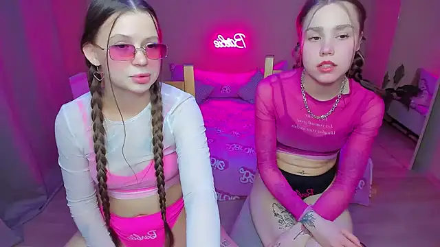 HelloRoxy online show from 01.17.25