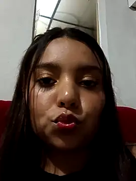 Snapshot of stefanie010 chatting on 04.25.26 stefanie010 online show from 04.25.26