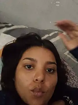 Snapshot of stefanie010 chatting on 05.17.26 stefanie010 online show from 05.17.26