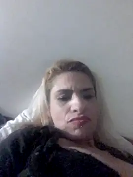 Snapshot of garotasexual chatting on 07.18.26 garotasexual online show from 07.18.26