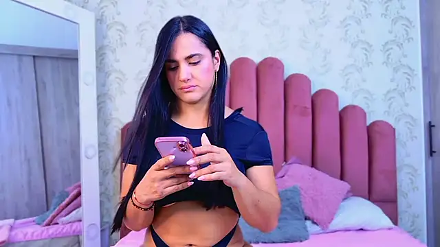 Bella Fior online show from 11.28.25