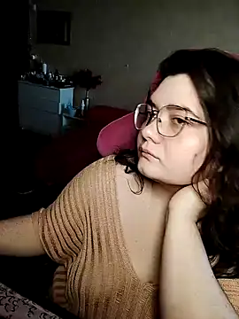 Snapshot of DenisHailey chatting on 01.11.25 DenisHailey online show from 01.11.25