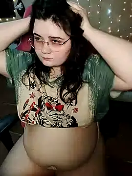 Snapshot of DenisHailey chatting on 02.27.25 DenisHailey online show from 02.27.25