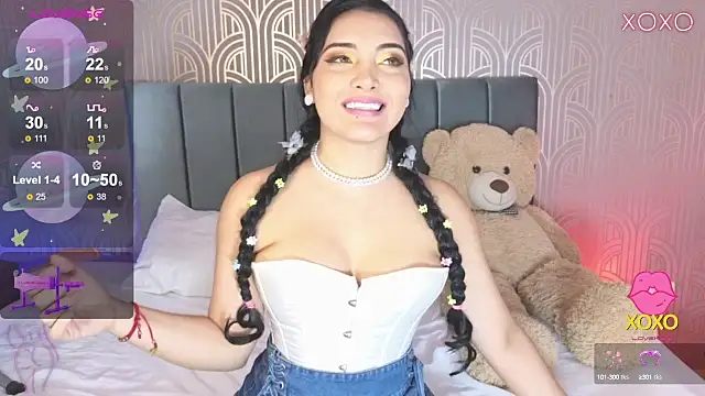 Snapshot of _maddy1 chatting on 01.16.25 maddy1 online show from 01.16.25