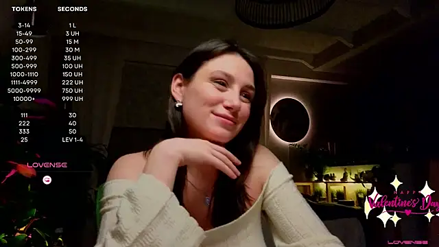 moon deity  online show from 02.14.25