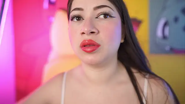Snapshot of miss__pamela chatting on 04.22.26 miss pamela online show from 04.22.26