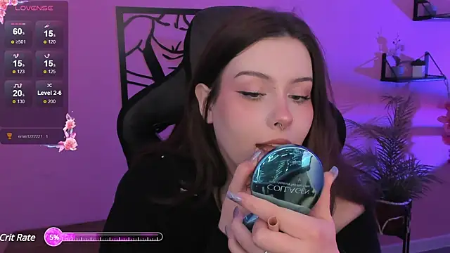 CoralineKeyns online show from 01.28.25