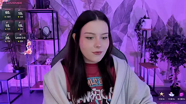 CoralineKeyns online show from 10.03.25