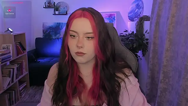 CoralineKeyns online show from 03.24.26