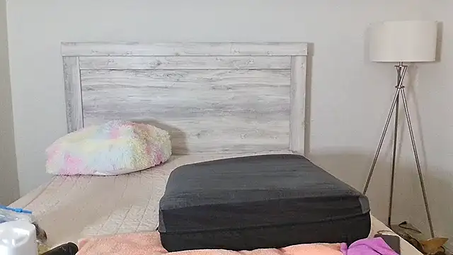 Carmen Cream online show from 02.11.26