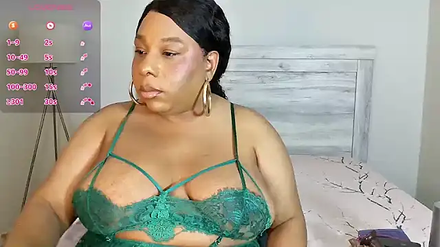 Snapshot of Carmen_Cream chatting on 06.23.26 Carmen Cream online show from 06.23.26