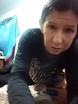 Snapshot of Cameron_puppy chatting on 03.18.25 Cameron puppy online show from 03.18.25
