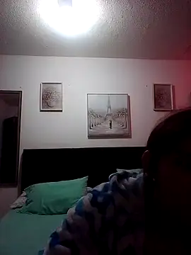 Snapshot of Cameron_puppy chatting on 09.16.25 Cameron puppy online show from 09.16.25