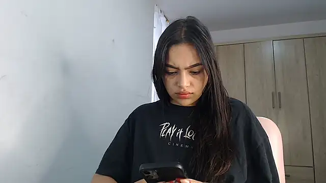 fairylatin222 online show from 02.15.25