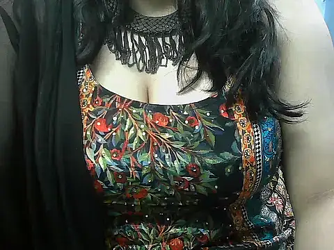 Snapshot of rehana_housewife chatting on 05.12.26 rehana housewife online show from 05.12.26