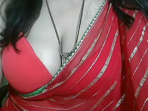 Snapshot of rehana_housewife chatting on 06.06.26 rehana housewife online show from 06.06.26