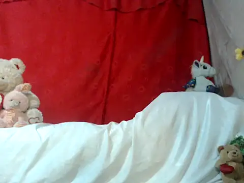 hottieperla online show from 02.25.25