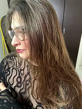 Snapshot of adara_lennox chatting on 07.31.26 adara lennox online show from 07.31.26