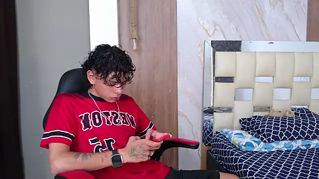 Snapshot of Harry_jhonsson chatting on 06.16.26 Harry jhonsson online show from 06.16.26