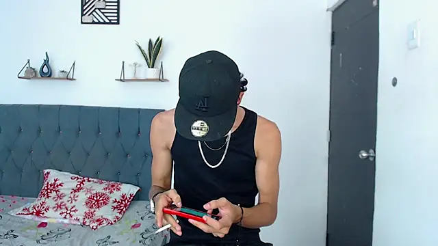 Snapshot of Harry_jhonsson chatting on 06.19.26 Harry jhonsson online show from 06.19.26