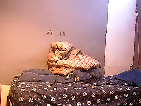 Snapshot of twinkerbell344 chatting on 02.17.26 twinkerbell344 online show from 02.17.26