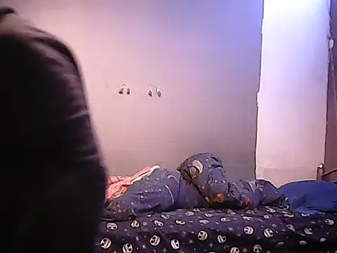 Snapshot of twinkerbell344 chatting on 03.11.26 twinkerbell344 online show from 03.11.26