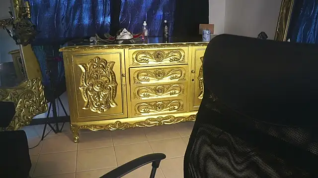 dantecoppolaa  online show from 02.22.25