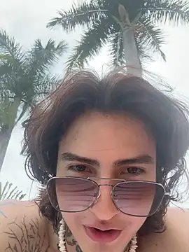 dantecoppolaa  online show from 03.20.25