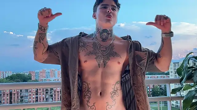 dantecoppolaa  online show from 04.02.26