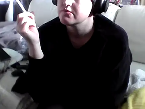 Snapshot of DragoneSFR chatting on 01.26.25 DragoneSFR online show from 01.26.25