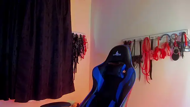 scarlet-kennedy98 online show from 10.14.25