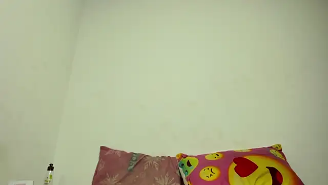 hugexboobs69 online show from 12.03.24