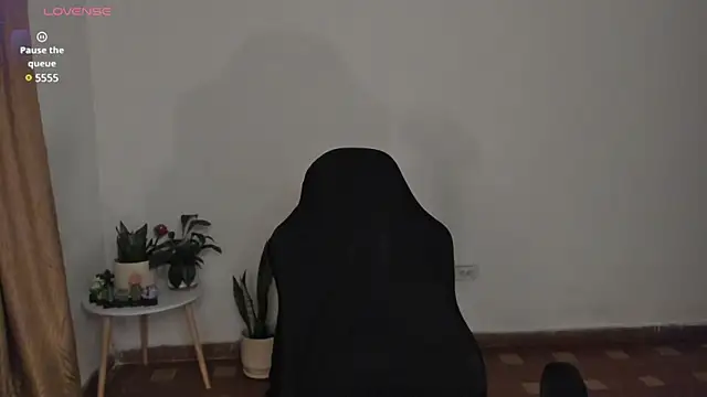 Snapshot of anaveleeez chatting on 03.12.25 anaveleeez online show from 03.12.25