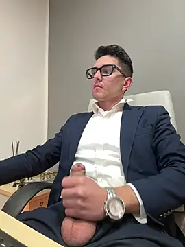 Snapshot of masterboss_ chatting on 02.02.26 masterboss online show from 02.02.26