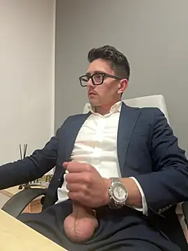 Snapshot of masterboss_ chatting on 02.03.26 masterboss online show from 02.03.26