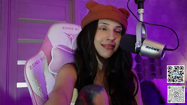 Snapshot of BOOLOCHKAA chatting on 03.02.25 BOOLOCHKAA online show from 03.02.25