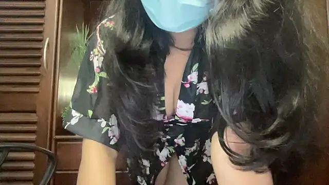 Princess Lily online show from 12.19.25